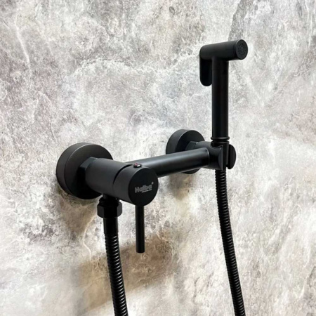 Смеситель настенный с гигиенической лейкой HAIBA HB5510-7 ЧЕРНЫЙ (лат., картр. 35мм)