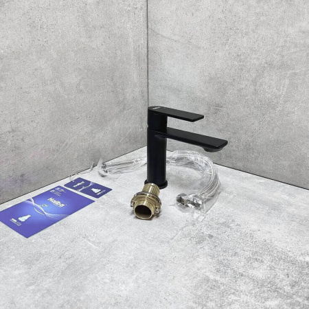 Смеситель на раковину HAIBA HB10639-7 ЧЕРНЫЙ (лат., 26 мм)