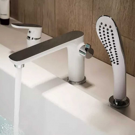 Смеситель на борт ванны врезной короткий излив HAIBA HB80804 БЕЛЫЙ/ХРОМ (лат., 35мм)