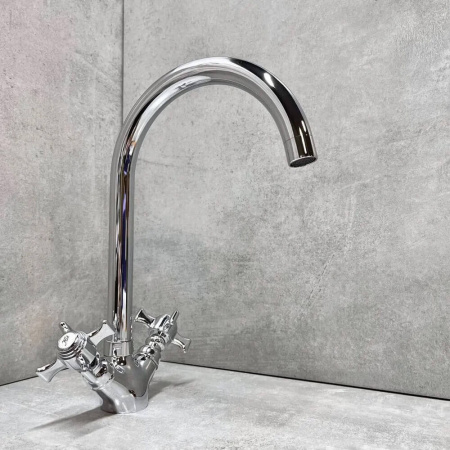 Смеситель на мойку HAIBA HB4624 двуручный (лат.) Смеситель на мойку HAIBA HB4624 двуручный (лат.)