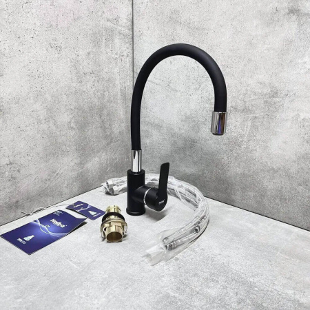 Смеситель на мойку с гибким изливом HAIBA HB70113-7 ЧЕРНЫЙ/ХРОМ (лат., 35мм) Смеситель на мойку с гибким изливом HAIBA HB70113-7 ЧЕРНЫЙ/ХРОМ (лат., 35мм)